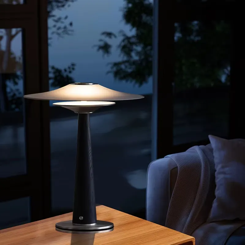 Lámpara de Escritorio de Diseñ - Solar Lamp reseña y precio